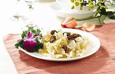 吃這四種食物能讓你眼睛水潤有光 吃這四種食物能讓你眼睛水潤有光