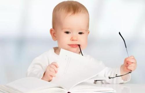 四個簡單的食療方預防兒童近視