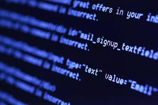 電腦、手機亮度該調多少才不傷眼睛?