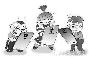 “低頭族”低齡化，視力危害遠比你想象的大