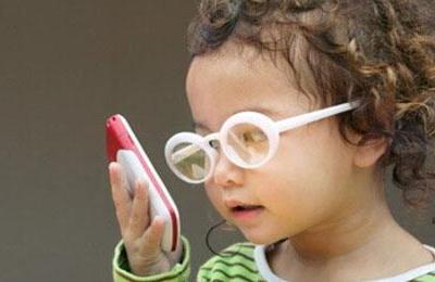 經常揉眼睛小心引起散光