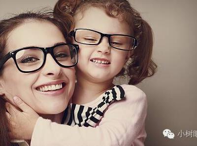 孩子近視的六種現象，早發現早改正！