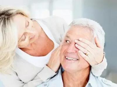 老年人視力下降，可能是這些??！