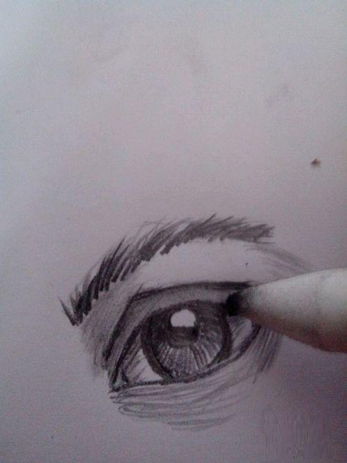 素描眼睛畫法步驟圖片 初學者如何畫眼睛