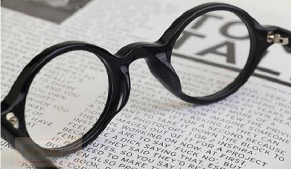 眼睛近視激光手術后遺癥是什么