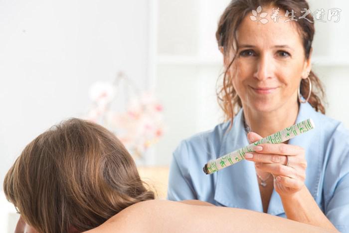 中醫(yī)艾灸治療近視