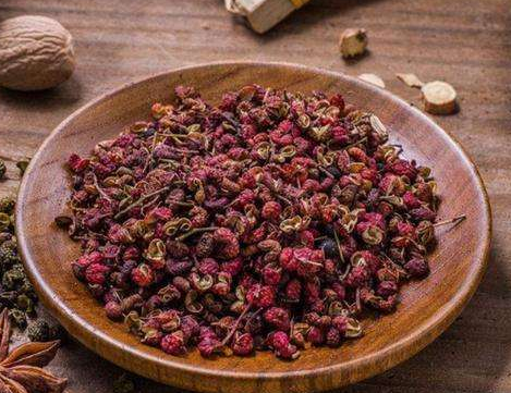 長期喝花椒水的害處 花椒水的功效與作用