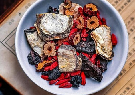 黃精和什么泡酒最好 黃精泡酒配方