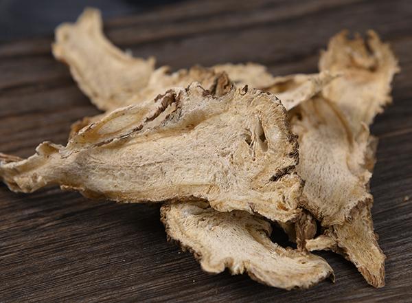 當歸和三七能一起吃嗎?當歸與三七搭配的用量-易網健康<a href=http://m.henggaotouzi.com/jkys/ target=_blank class=infotextkey>養生</a>網 當歸和三七能一起吃嗎?當歸與三七搭配的用量