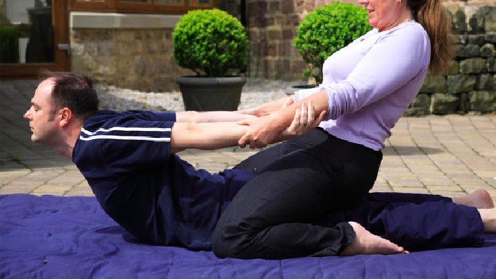 有什么方法可以避免暈車 4個防暈車小招數很有效