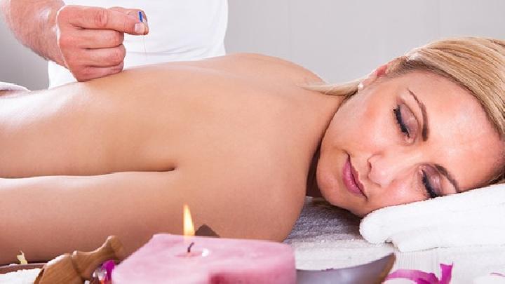 做足底按摩應該注意什么 足底按摩的8個準備事項