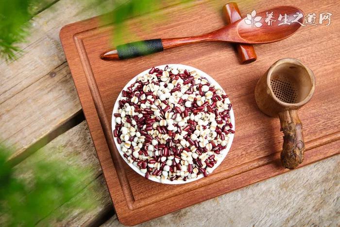 肝膽濕熱的癥狀 肝膽濕熱吃什么好