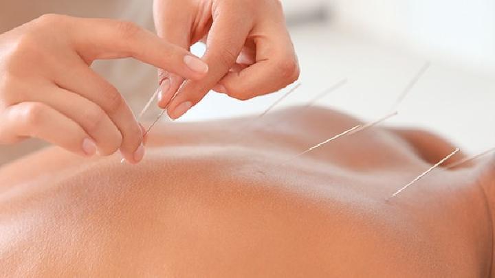 如果得了夜盲癥該怎么辦? 中醫(yī)針灸和食療雙管齊下療效好