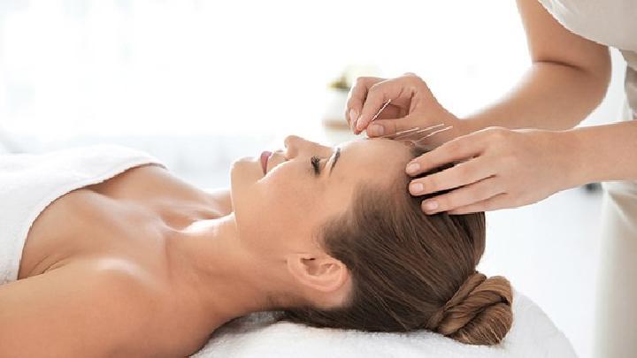 美容院的卵巢保養靠譜嗎 卵巢早衰可以試試針灸療法