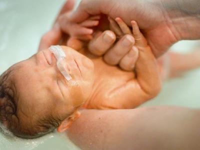 為什么選擇小兒推拿？小兒推拿存在六大保健優(yōu)勢(shì)