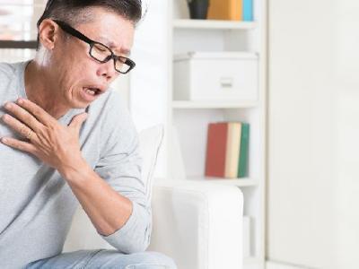 得了慢性咽炎怎么辦才能治好 中醫穴位按摩治療慢性咽炎效果佳