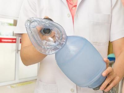 中醫穴位按摩治療鼻炎方法有哪些 中醫穴位按摩治鼻炎的幾個方法