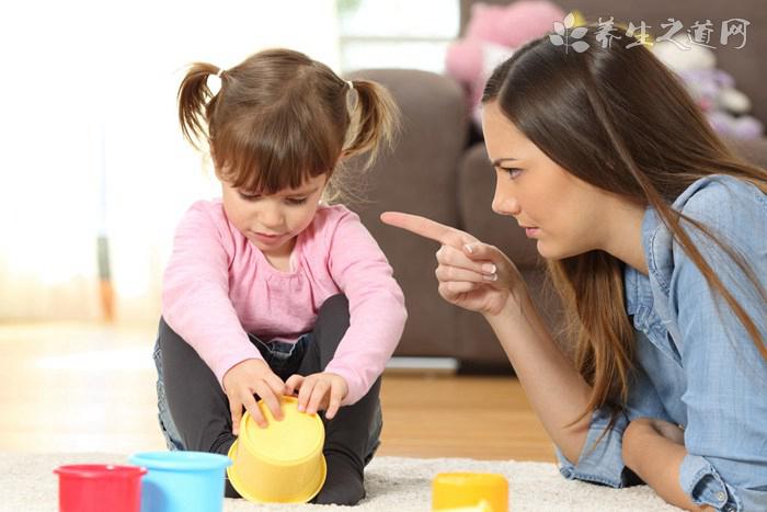 孩子打鬧引發多名家長斗毆 家長教育的嚴重缺失