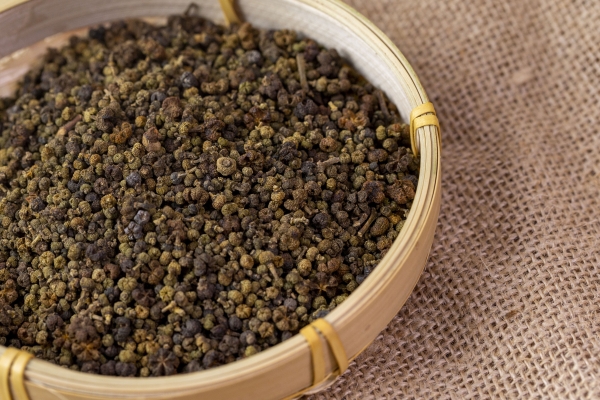 茱萸能改善腰膝酸痛嗎