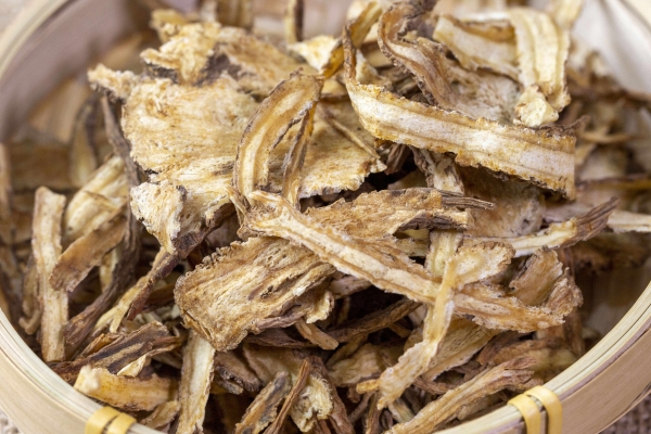 當歸和生姜能一起煮嗎-易網(wǎng)<a href=http://m.henggaotouzi.com/ target=_blank class=infotextkey>健康養(yǎng)生</a>網(wǎng) 當歸和生姜能一起煮嗎